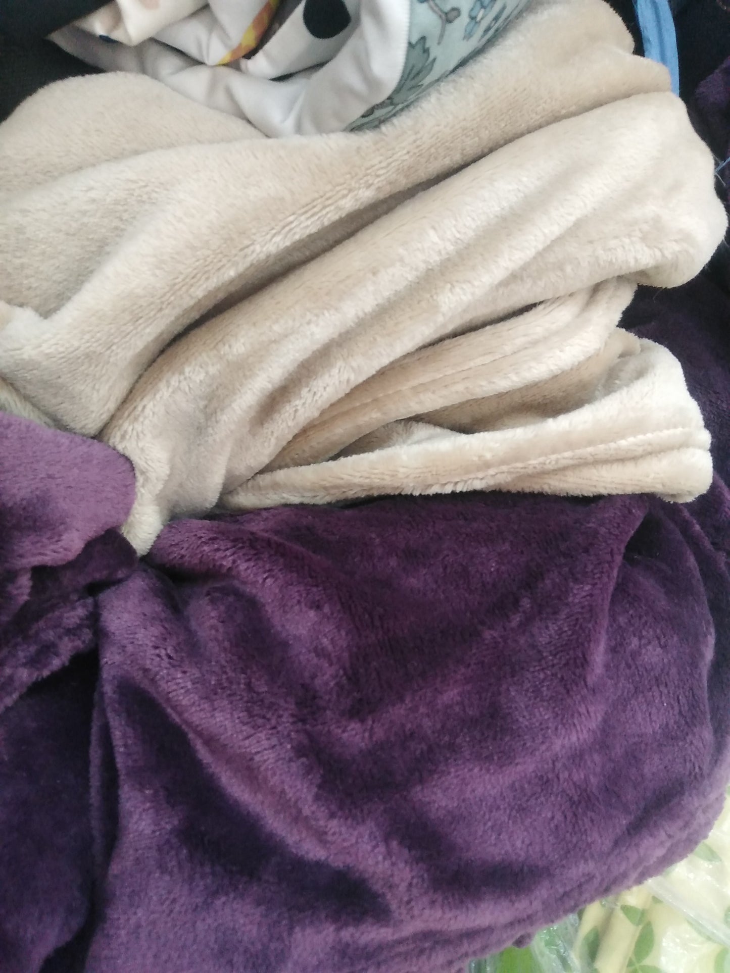 Luxury Ac Blankets (Elegant Bag Packaging)