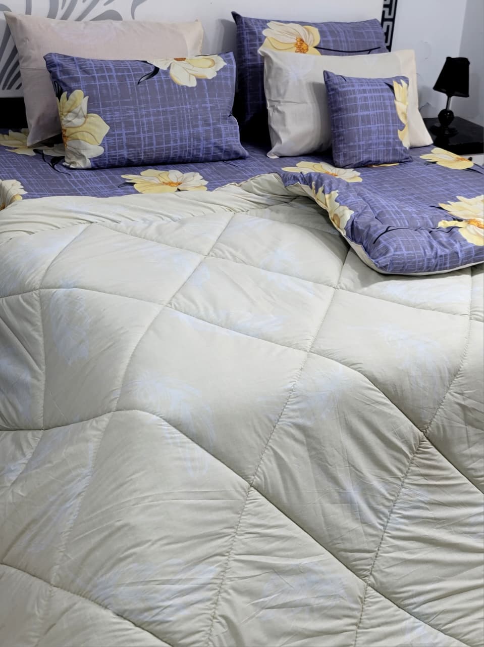 Pure Cotton Printed 7 pcs Vicky Razai Set