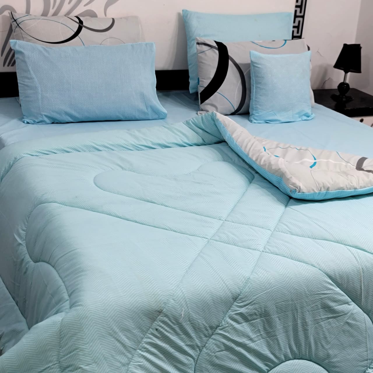 Pure Cotton Printed 7 pcs Vicky Razai Set